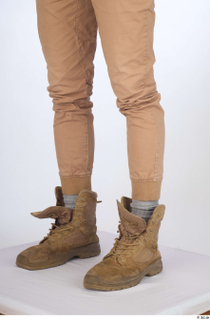Turgen beige trousers beige worker boots calf casual dressed 0002.jpg